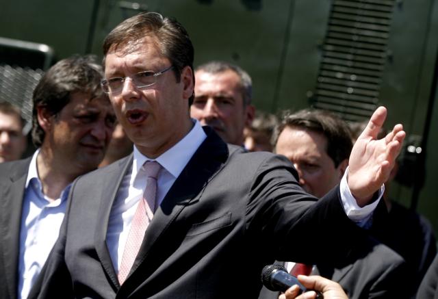aleksandar-vucic-oklopna-vozila-naoruzanje-velika.jpg