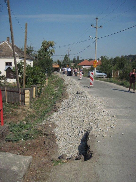 radovi-obnova-put-mislodjin-stepojevac-goran-vesic.jpg