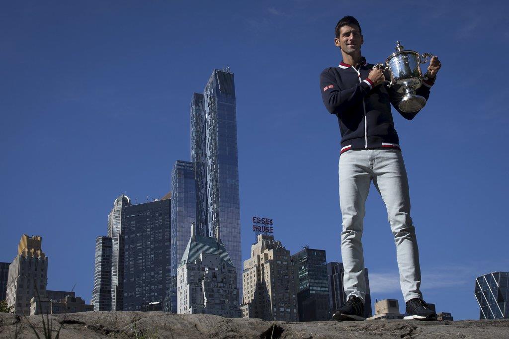 novak-djokovic-us-open-trofej.jpg