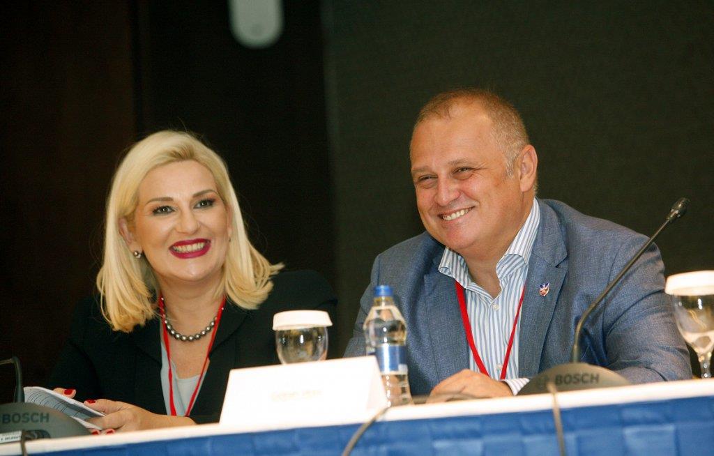 zorana-mihajlovic-goran-vesic.jpg