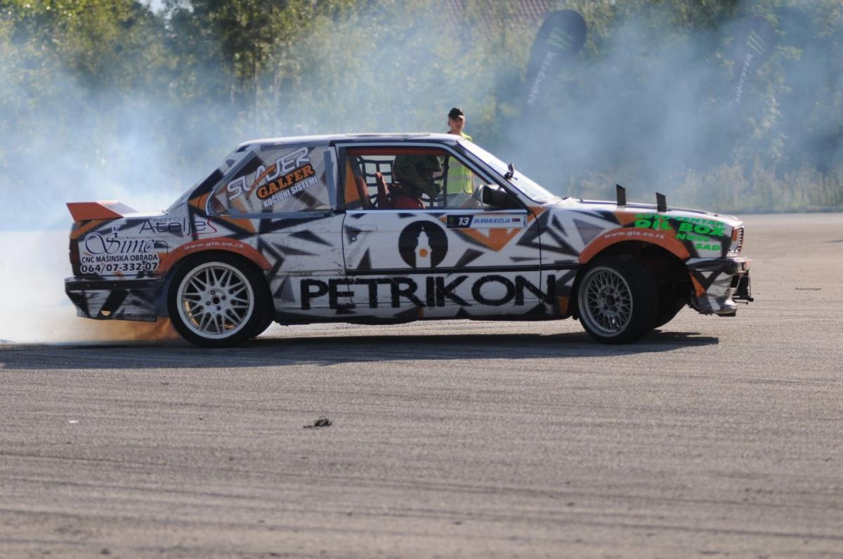 drift-finale-sampionata-2015-cacak.jpg