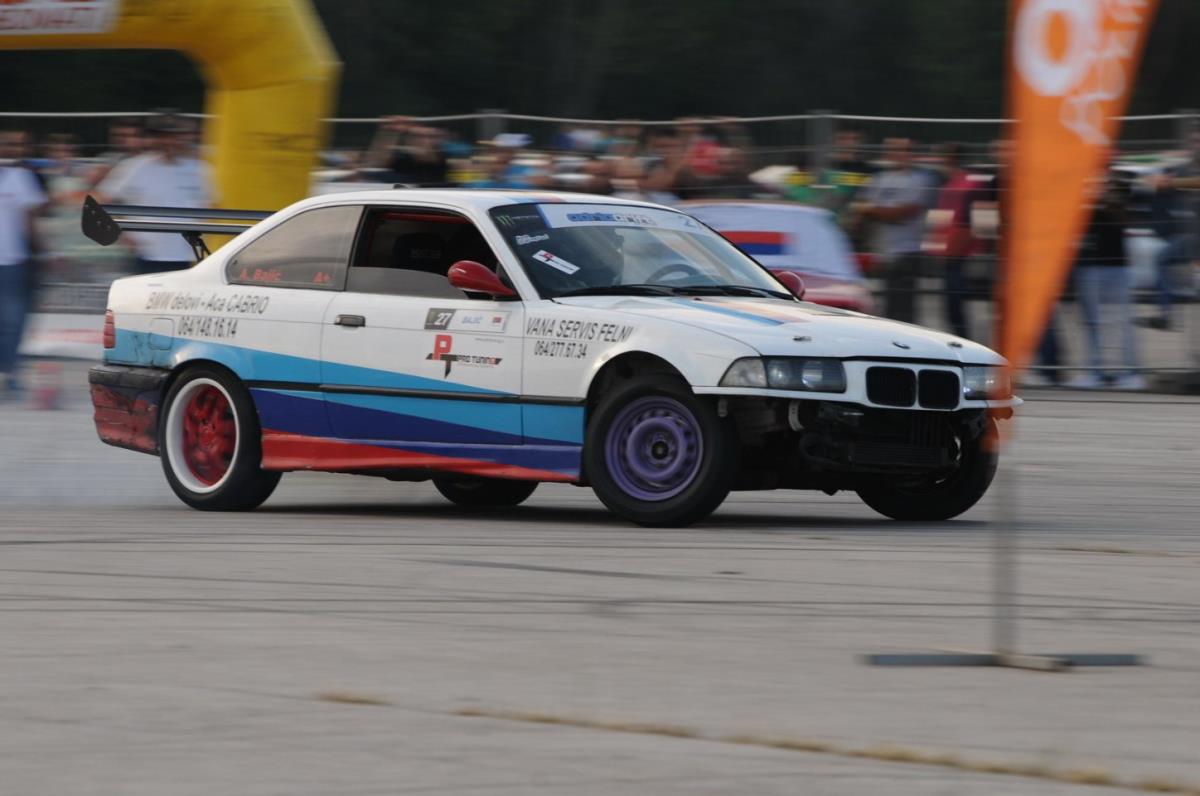drift-finale-sampionata-2015-cacak.jpg