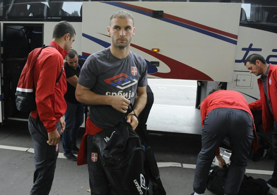fudbaleri-srbije-albanija.jpg