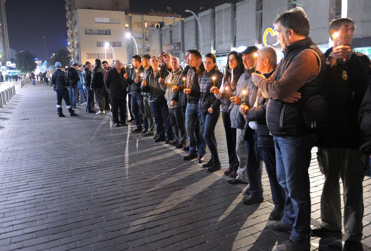 podgorica-protest-opkoljavanje.jpg