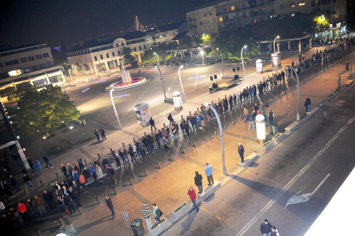 podgorica-protest-opkoljavanje.jpg