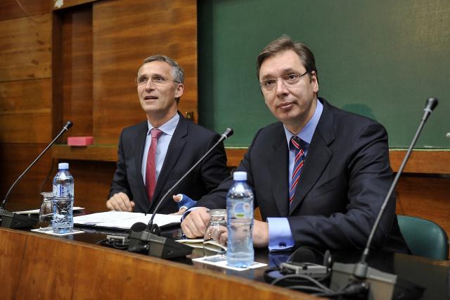 jens-stoltenberg-aleksandar-vucic.jpg