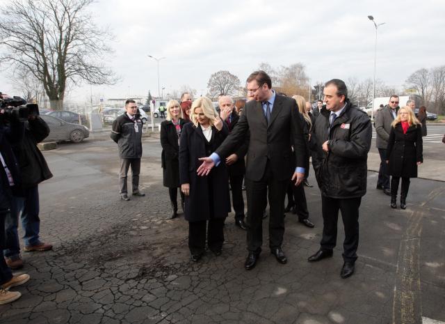 aleksandar-vucic-terminal-aerodrom.jpg