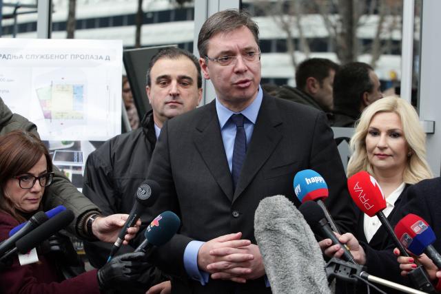 aleksandar-vucic-terminal-aerodrom.jpg