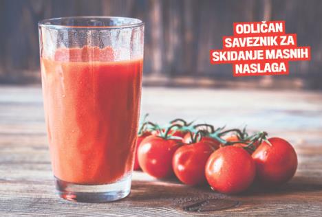 stockphotoaglassoftomatojuicewithcherrytomatoes1483938065.jpg