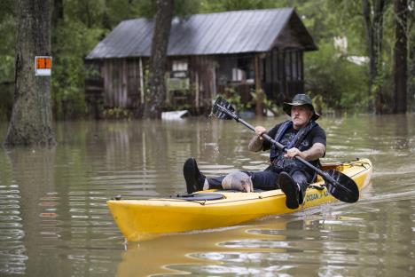 ap-houston-chronicle01-ap-brett-coomer.jpg