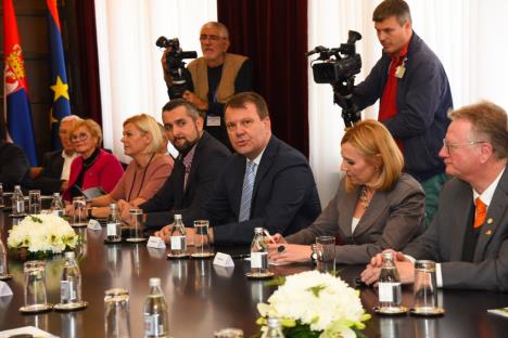 predsednik-mirovic-primio-delegaciju-konzularnog-kora-badenvirtemberga-8-1.jpg