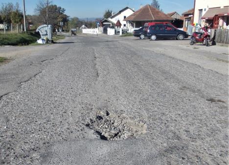 loznica--rupe-kroz-runjane-21-10-2019.jpg