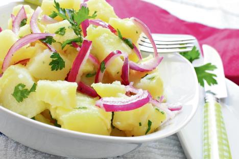 stockphotofreshpotatosaladwithonionandparsley67387612.jpg