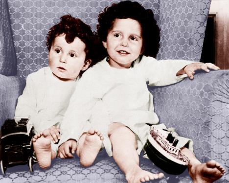 Mišel Navratil sa bratom