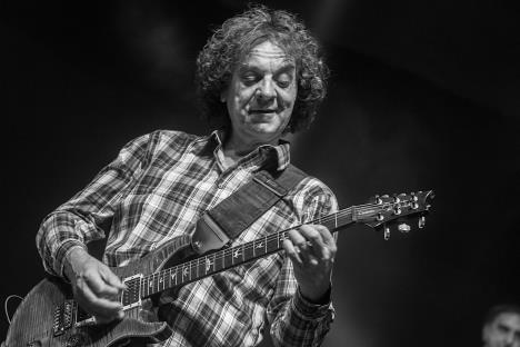 07-emir-kusturica---the-no-smoking-orchestra---teatro-caupolican-2017.jpg