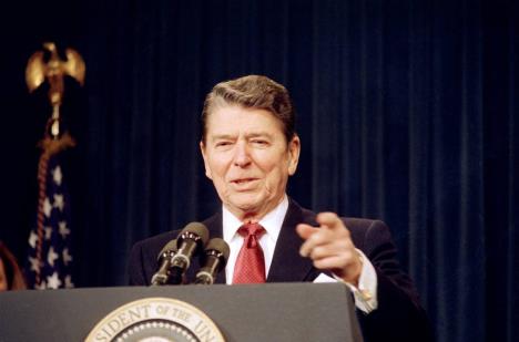 ronald-regan-krv-epruveta.jpg