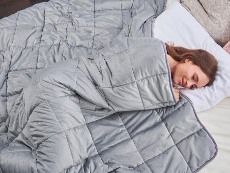 weighted-blanket-02.jpg
