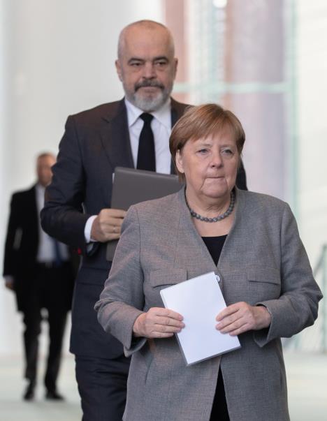 merkel03.jpg