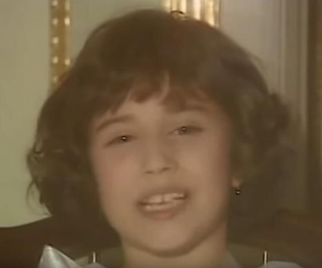 ZVALI SU JE NASLEDNICOM LEPE LUKIĆ: Ivana je devedesetih osvojila CEO BALKAN, a potom NESTALA! Evo čime se sada BAVI