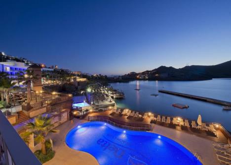 deltahotelsmarriottbodrum-sumrak.jpg