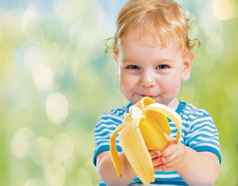 stockphotohappykideatingbananafruithealthyfoodeatingconcept176938313-1022-800.jpg