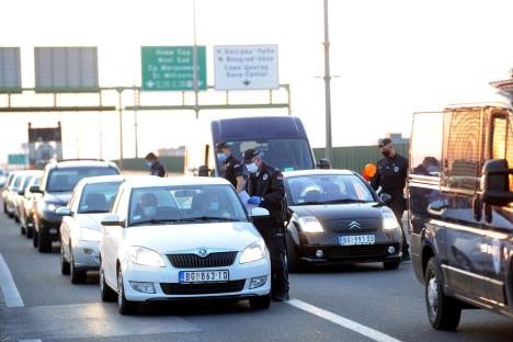 gazela-policijski-cas-ilustracije-foto-ana-paunkovic036.jpg