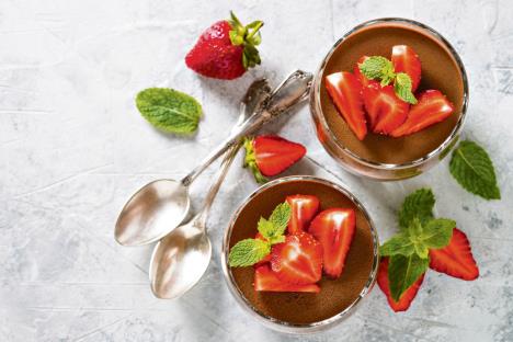 stockphotochocolatedessertofwhippedcreamandstrawberriesinglass1157368345-1500-1000.jpg