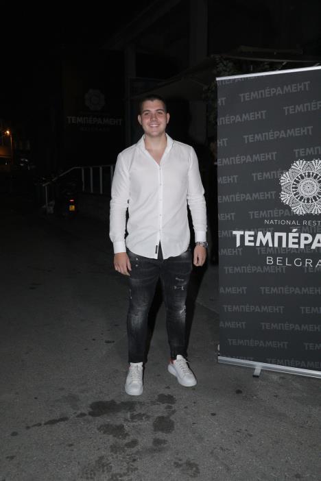 foto01-news1-nemanja-nikolic.jpg