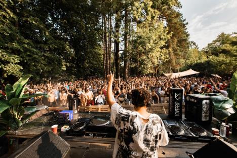 766171-lovefest2019sethtroxler-ff.jpg