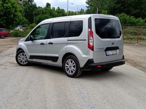 ford-connect-tourneo-5.jpg