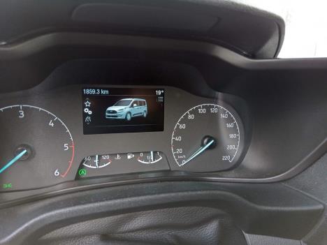 ford-connect-tourneo-13.jpg