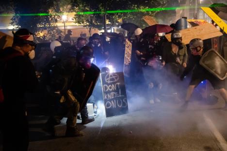 profimedia0547251771-portland-protest.jpg