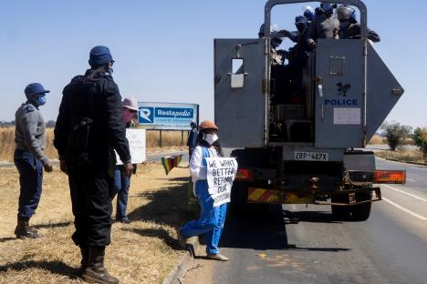 profimedia0548641447-harare-protest.jpg