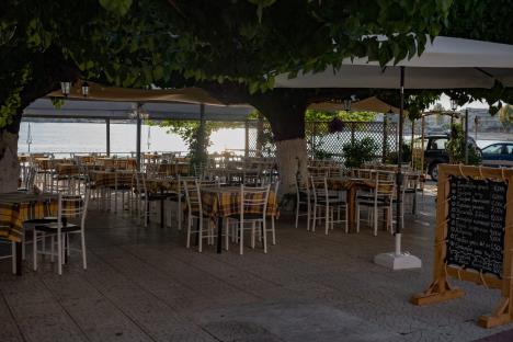 profimedia0543313431-grcka-restoran.jpg