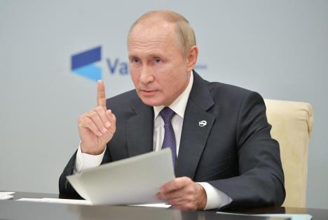 w-56441560-putin.jpg