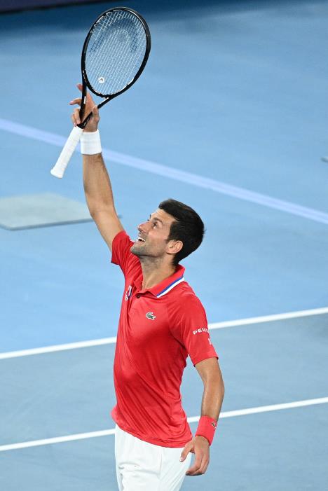 novak05-epa-dean-lewins.jpg