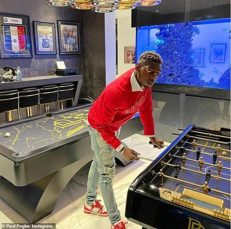 397034729294179paul-pogba-posted-this-snap-of-his-incredible-games-room-on-insta13-1614158223329.jpg