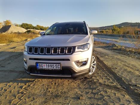 jeep-compass-2020-5.jpg