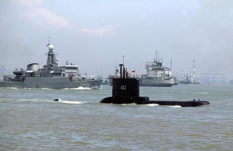 indonezijaepa01-epa-indonesian-navy--handout.jpg