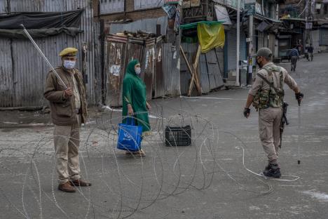 india-policija-ap.jpg