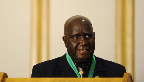 kenet-kaunda.jpg