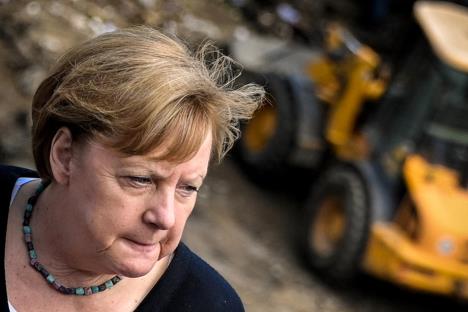 w-57052037-merkel-poplave.jpg