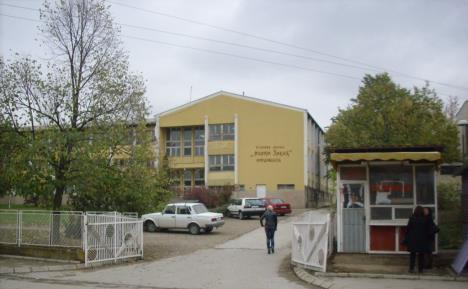 kursumlija-skola-miloje-zakic.jpg