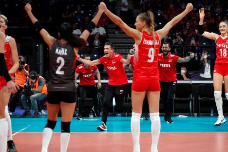 turkeynetherlandsvolleyball146858.jpg