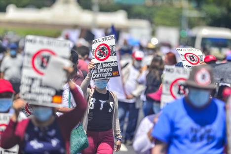 salvador-protest-bitkoin.jpg