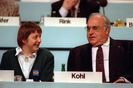 angela-merkel-helmut-kol.jpg