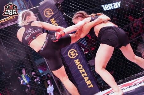 jovana-djukic-i-marina-spasic-2-foto-mma-savez-srbije-jelena-calasan.jpg