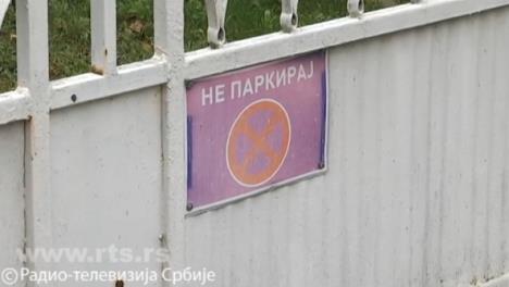 znak zabranjeno parkiranje