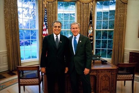 profimedia0072357524-kalilzad-bus.jpg