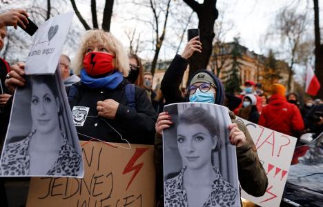 poljska-protest-zakon-o-abortusu.jpg